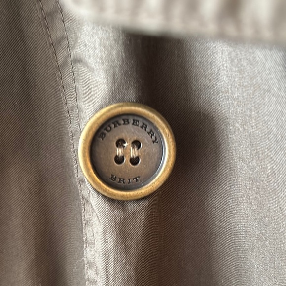 Burberry Women's Olive Double-Breasted Jacket - Picture 3 of 5